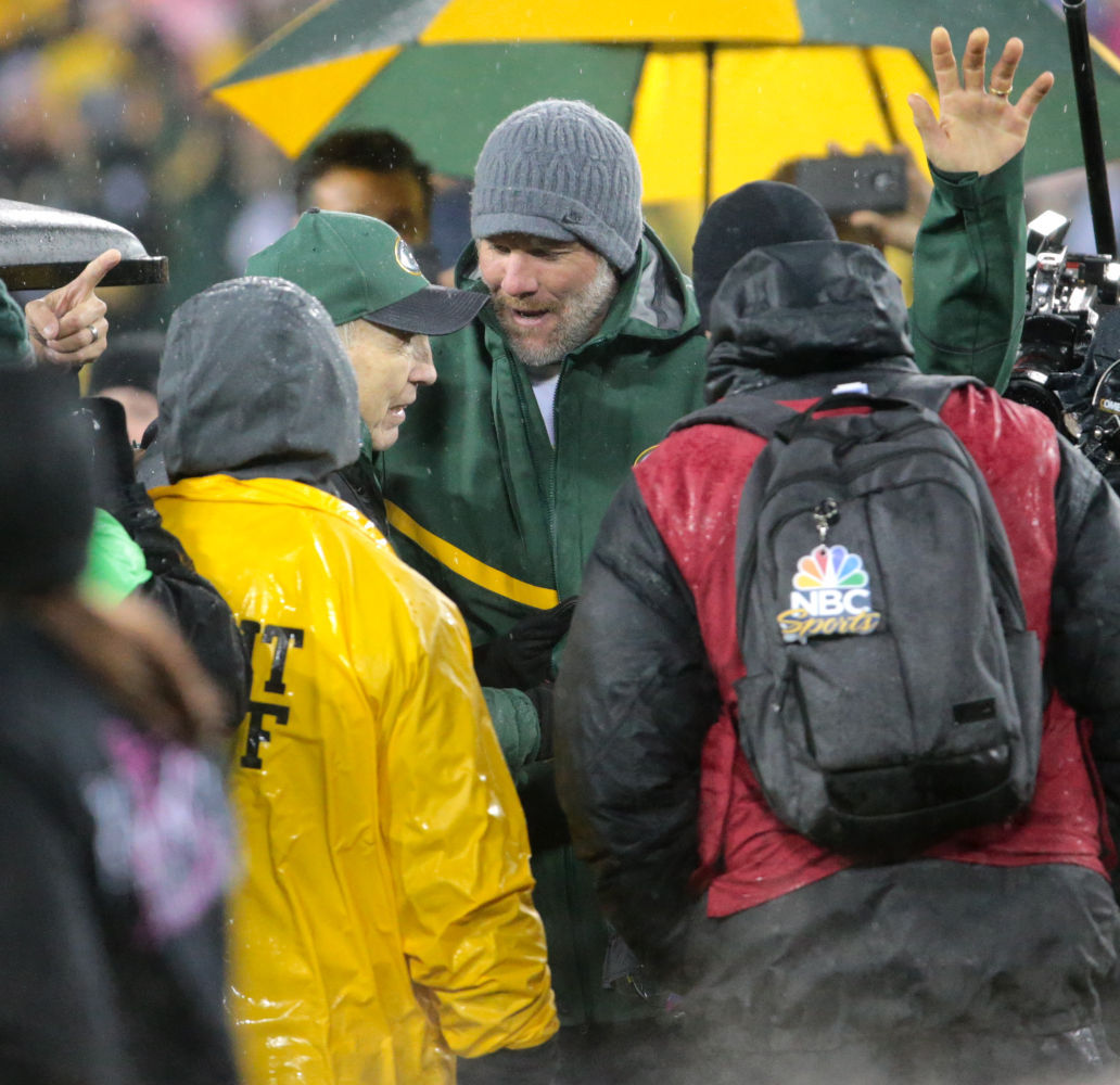 2015-09-28Brett Favre07-11262015215315